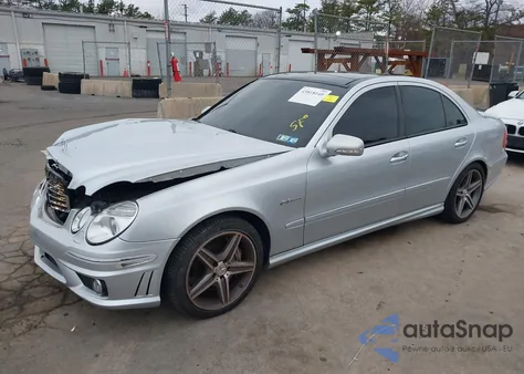2009 Mercedes-Benz E 63 Amg из США, поврежденный, VIN WDBUF77X39B418497